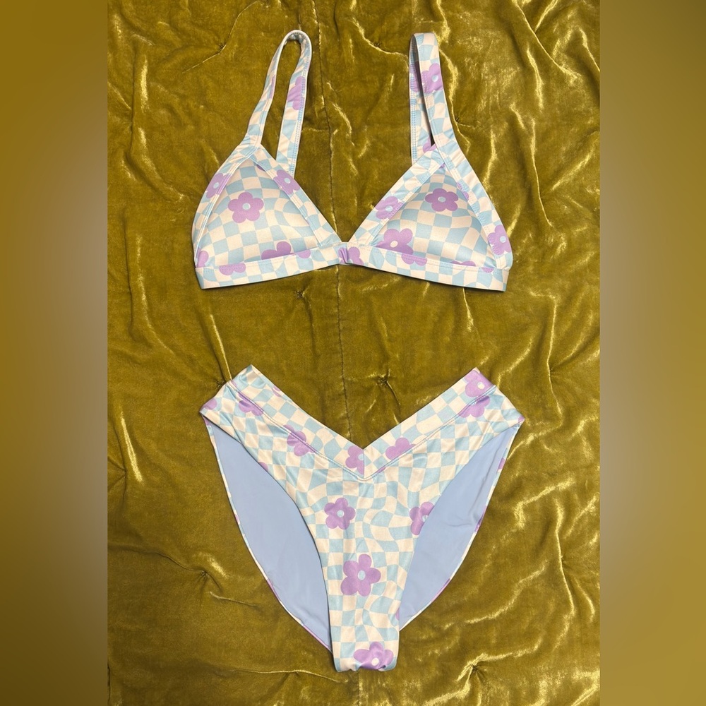 OneOne Swimwear Kameron and Jesse Set, Size Medium Checkered Bikini